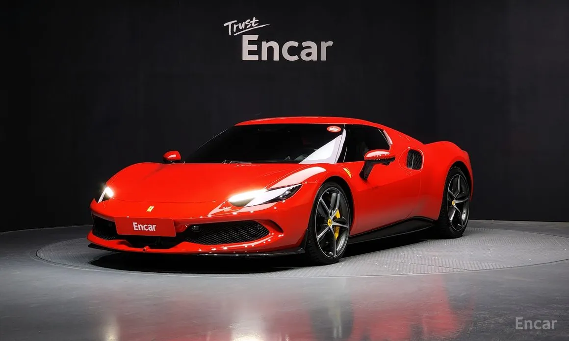 Фото 1 - Ferrari 296