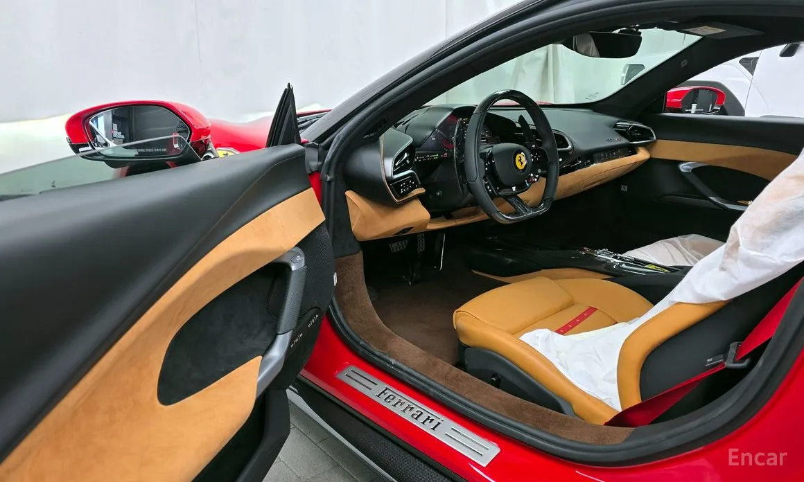 Фото 10 - Ferrari 296