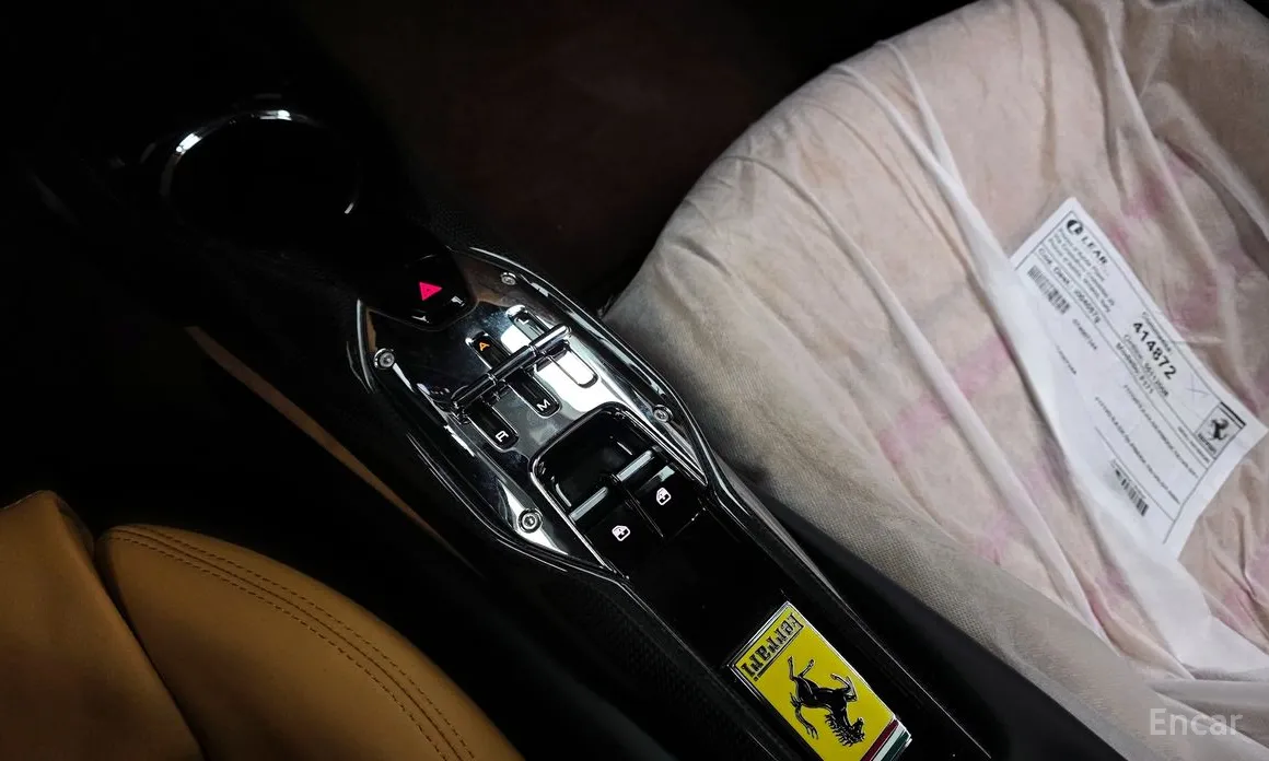 Фото 9 - Ferrari 296