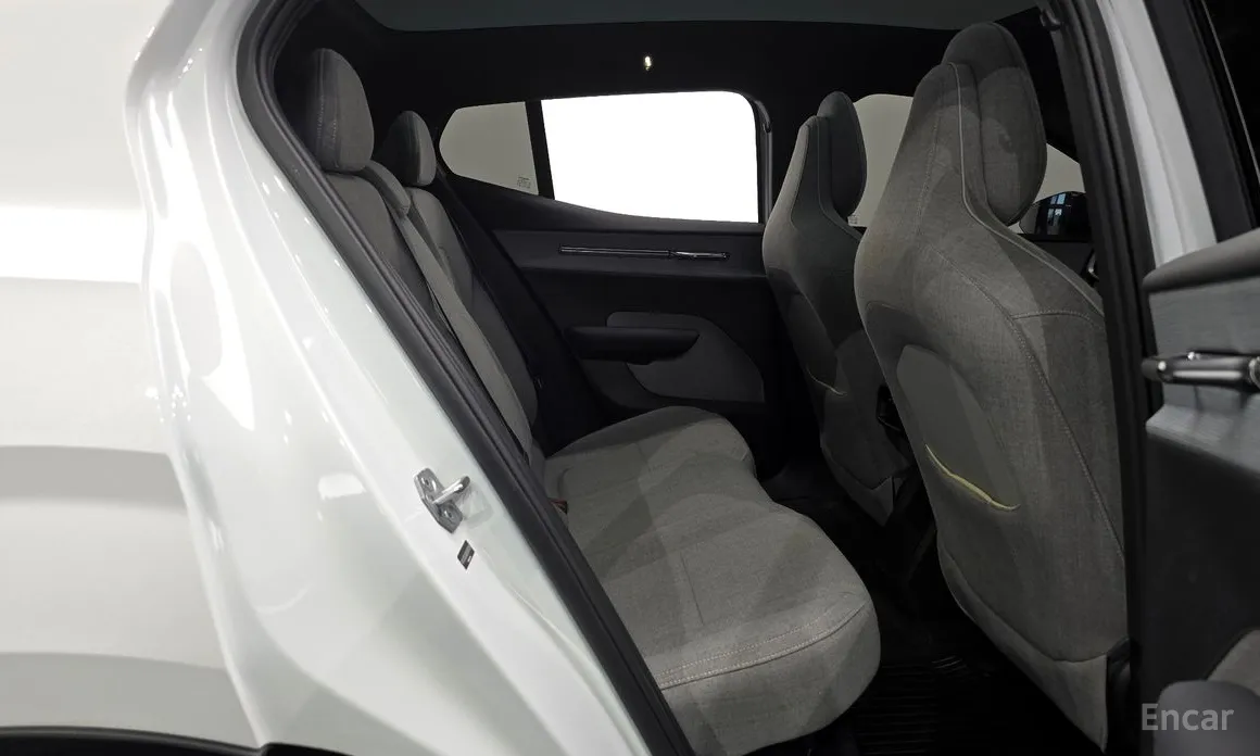 Фото 12 - Volvo EX30