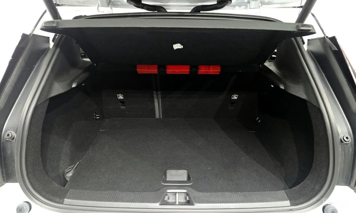 Фото 18 - Volvo EX30