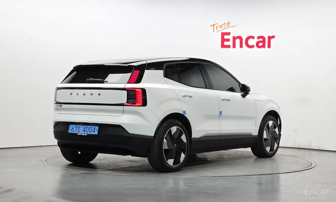 Фото 2 - Volvo EX30