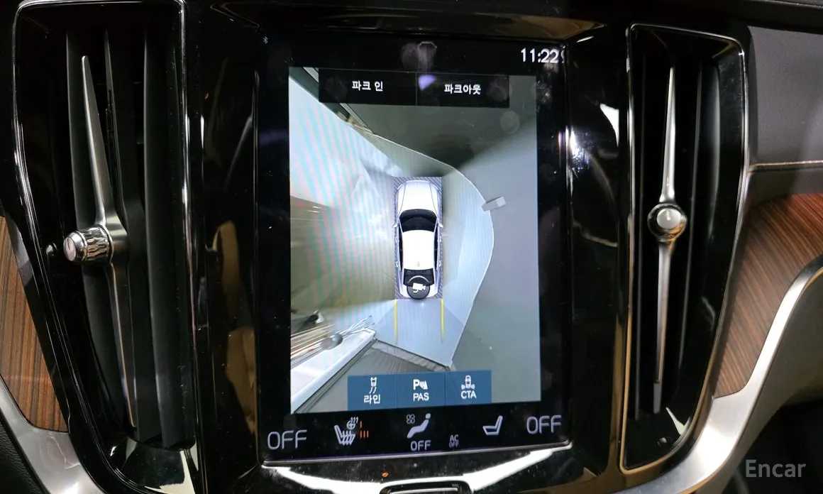 Фото 17 - Volvo S60