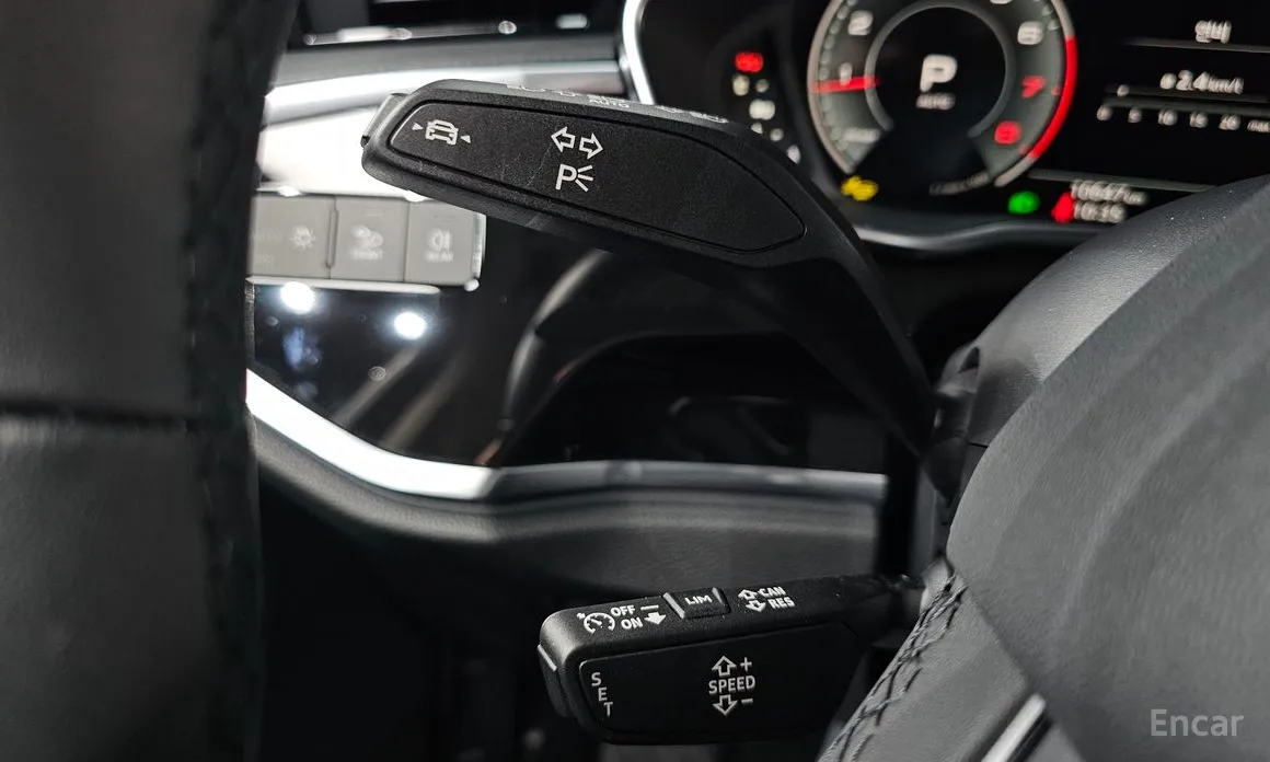 Фото 17 - Audi Q3