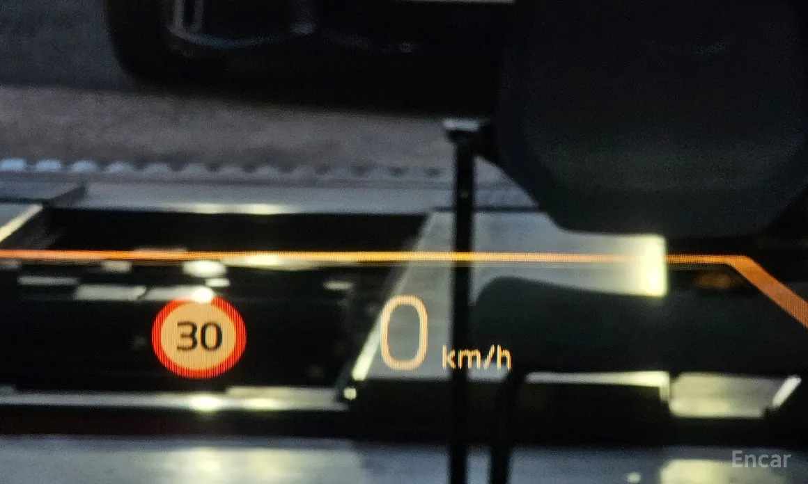 Фото 18 - BMW i4