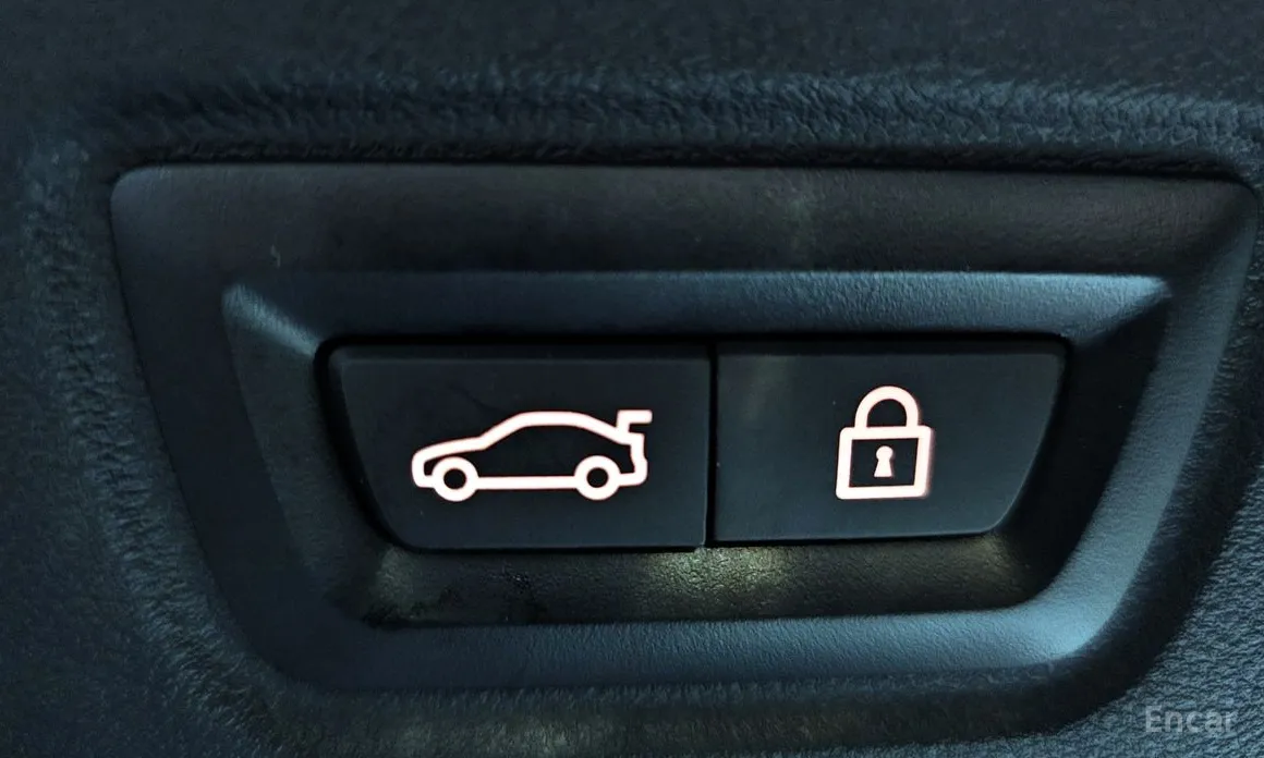 Фото 20 - BMW i4