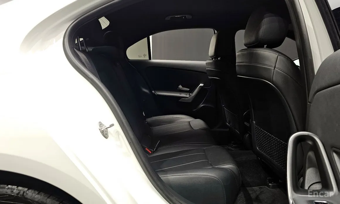 Фото 12 - Mercedes-Benz A-Class