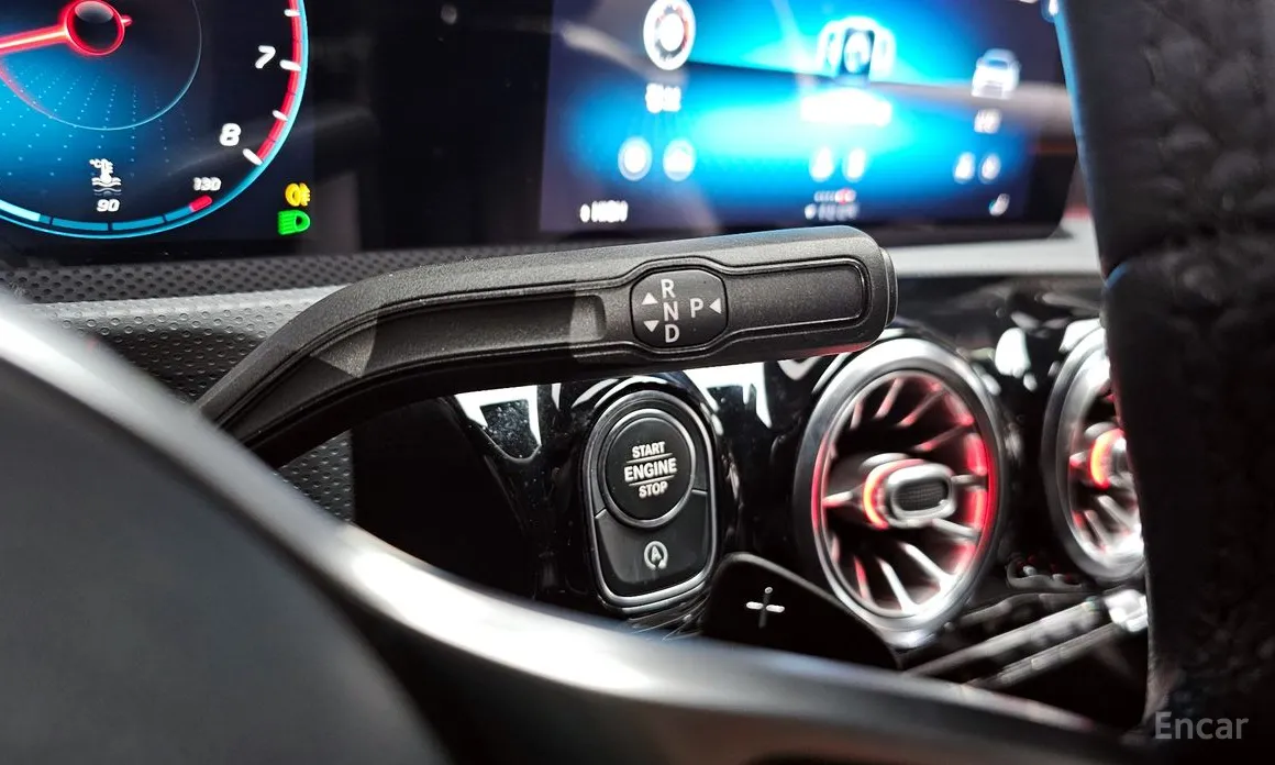 Фото 9 - Mercedes-Benz A-Class