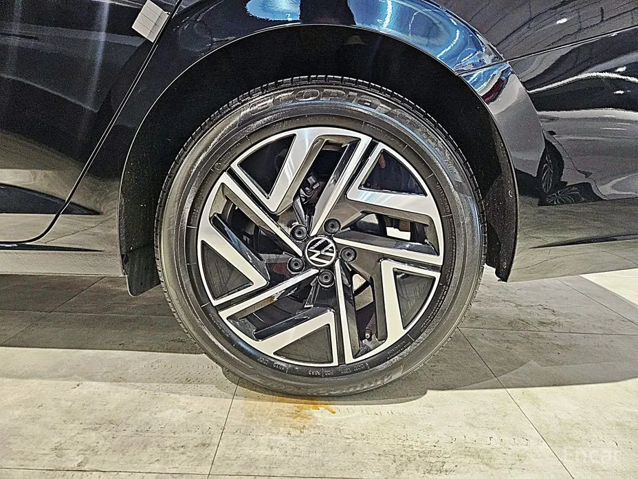 Фото 5 - Volkswagen Jetta