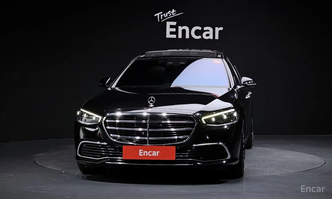 Photo 3 - Mercedes-Benz S-Class