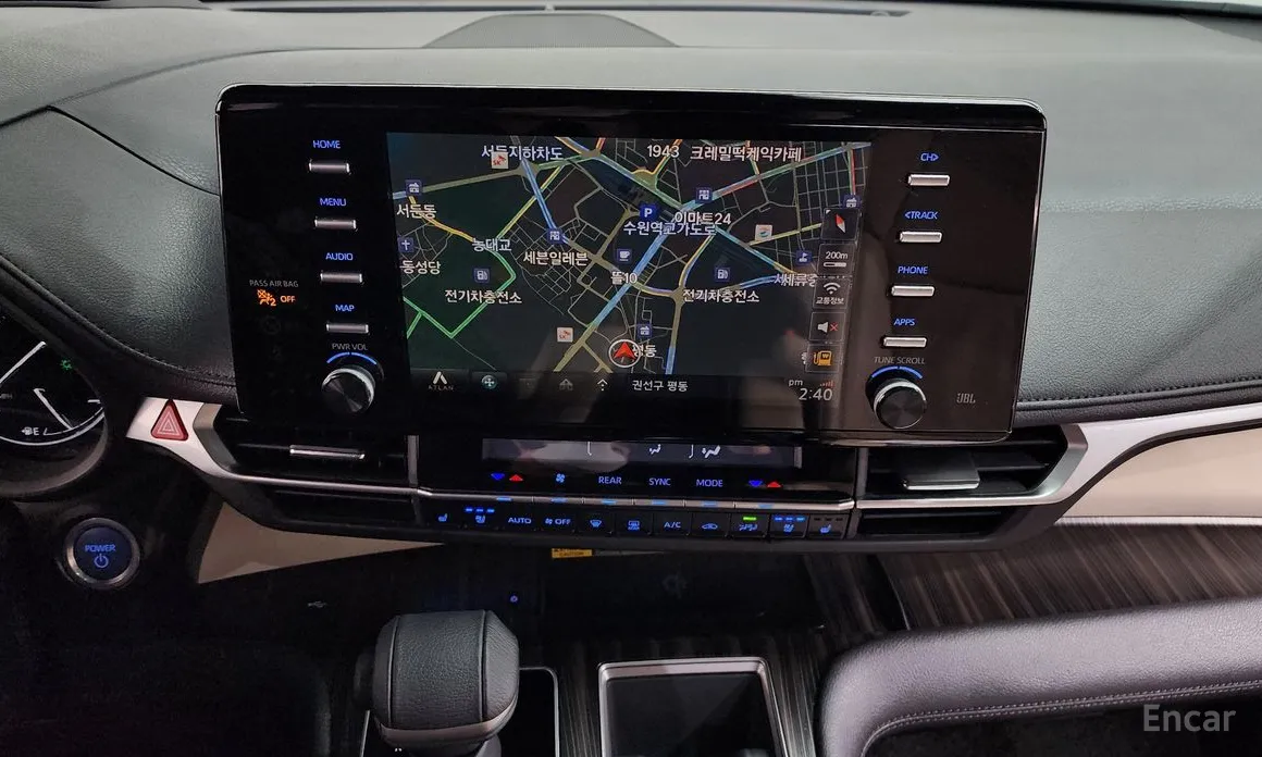 Фото 15 - Toyota Sienna