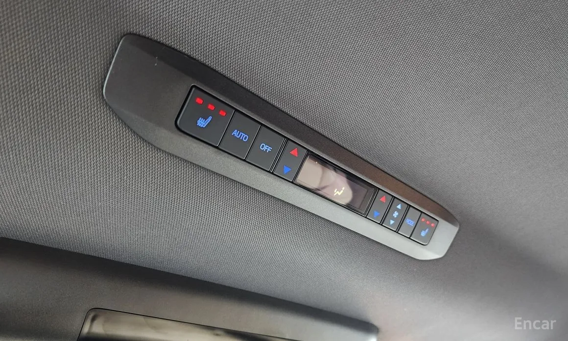 Фото 18 - Toyota Sienna