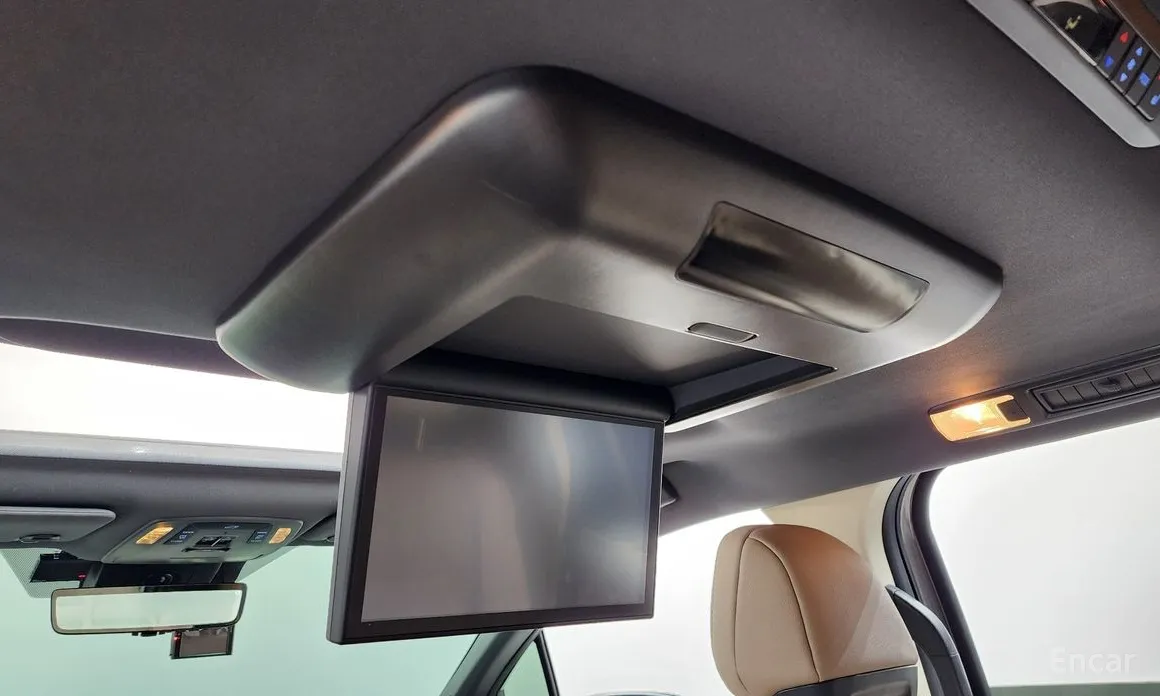 Фото 19 - Toyota Sienna