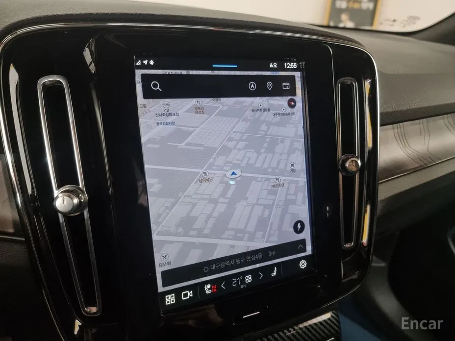 Фото 14 - Volvo C40