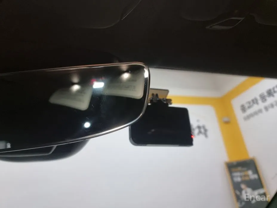 Фото 9 - Volvo C40