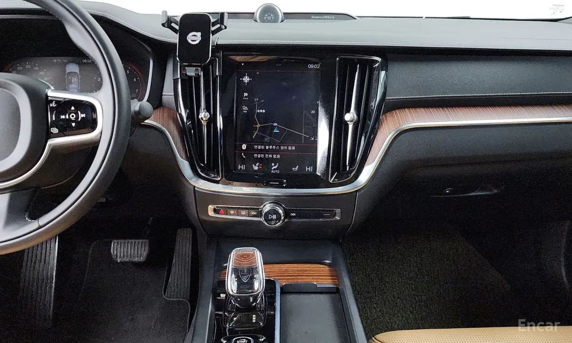 Фото 14 - Volvo S60