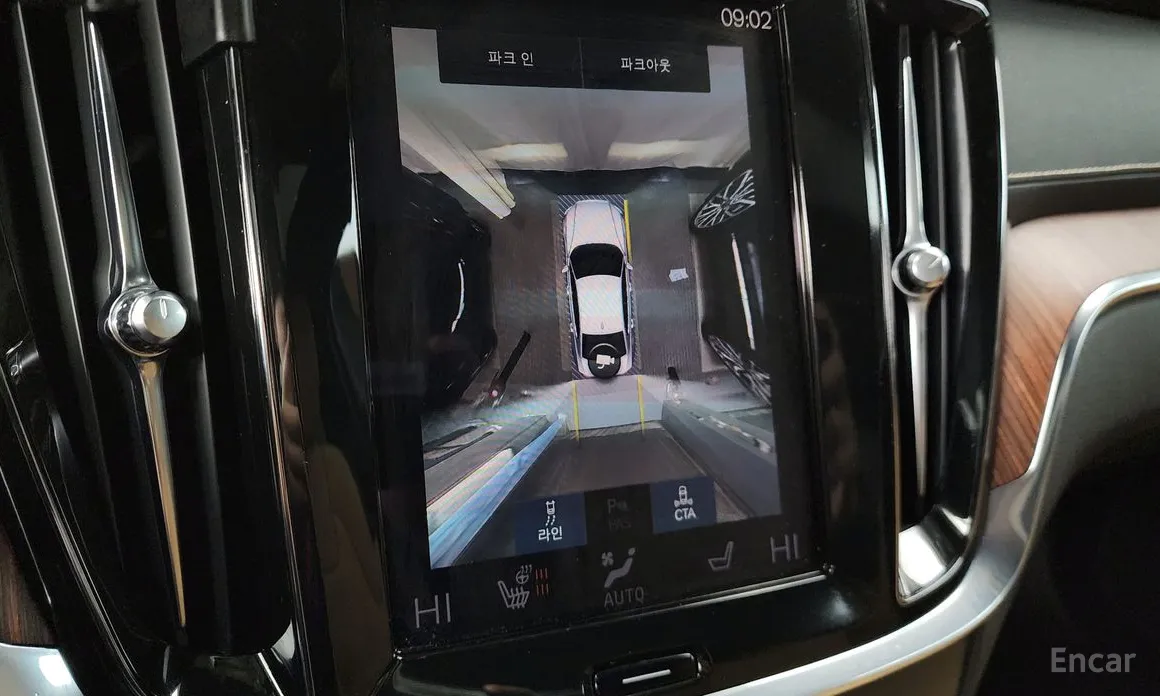 Фото 15 - Volvo S60