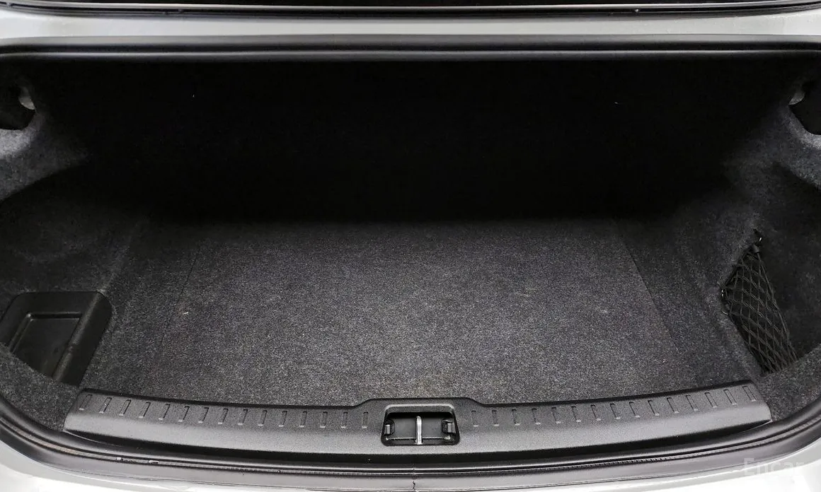 Фото 20 - Volvo S60