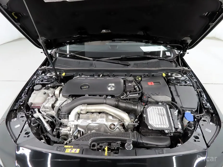 Фото 19 - Mercedes-Benz CLA-Class