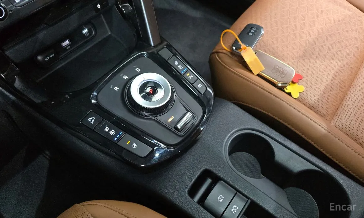 Фото 9 - Kia Seltos