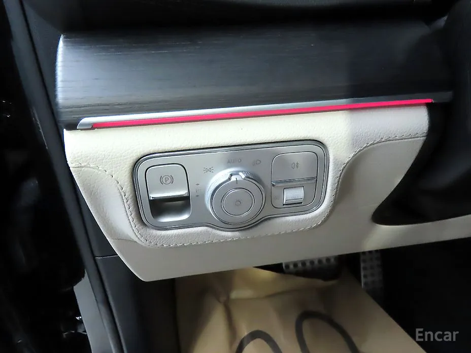 Фото 15 - Mercedes-Benz GLS-Class