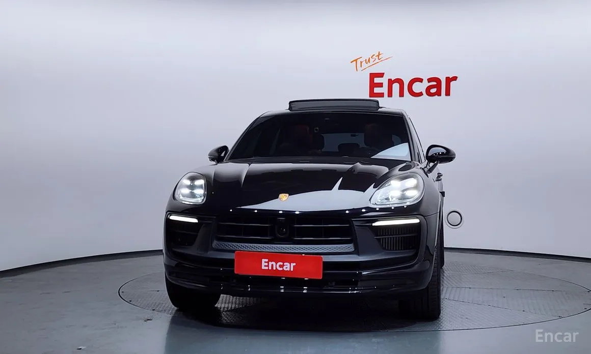 Фото 3 - Porsche Macan