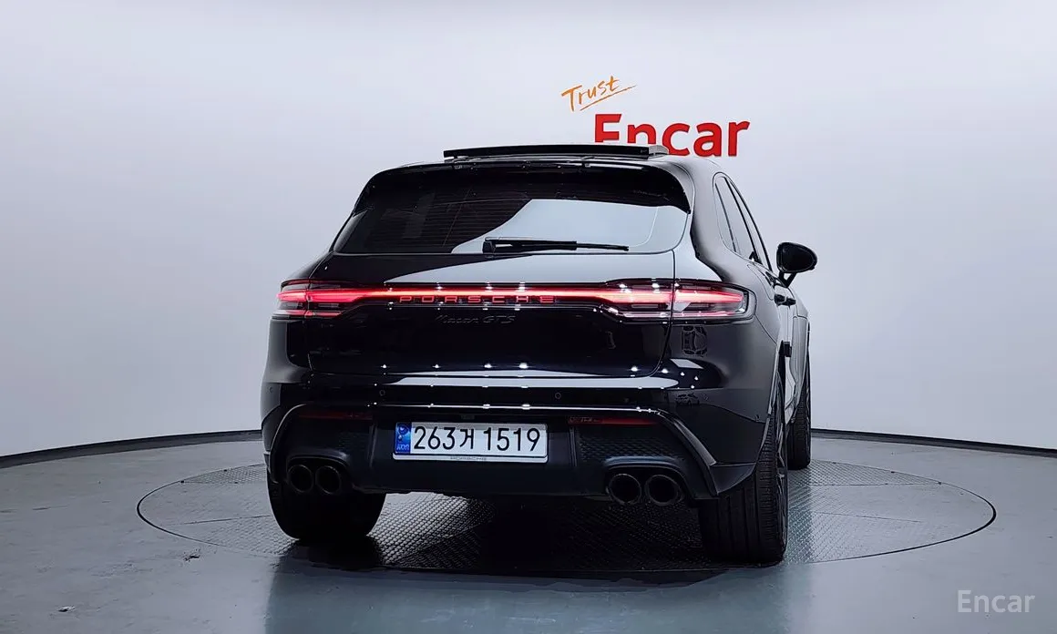 Фото 4 - Porsche Macan
