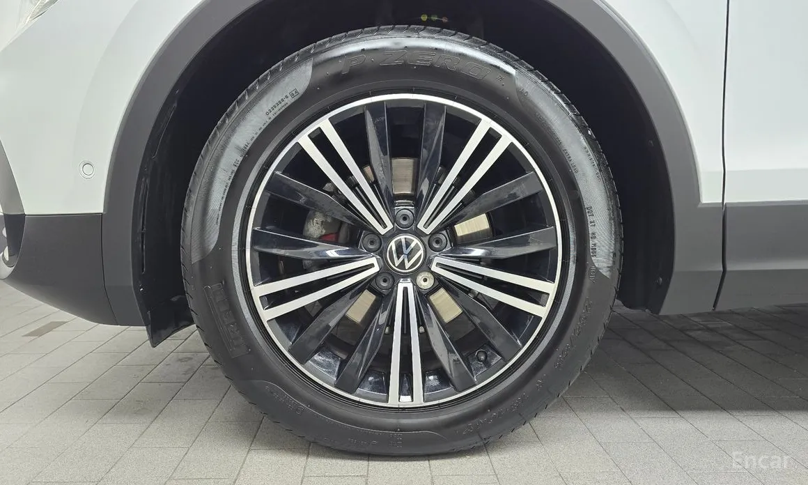 Фото 5 - Volkswagen Tiguan