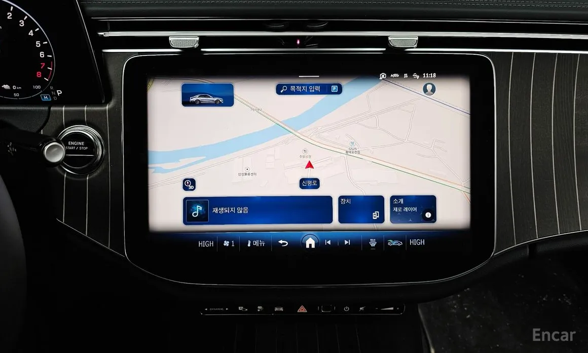 Фото 14 - Mercedes-Benz E-Class