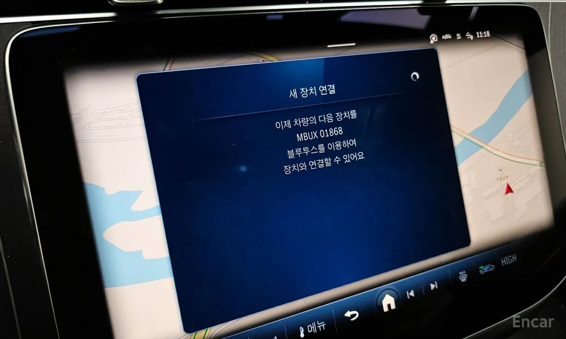 Фото 16 - Mercedes-Benz E-Class