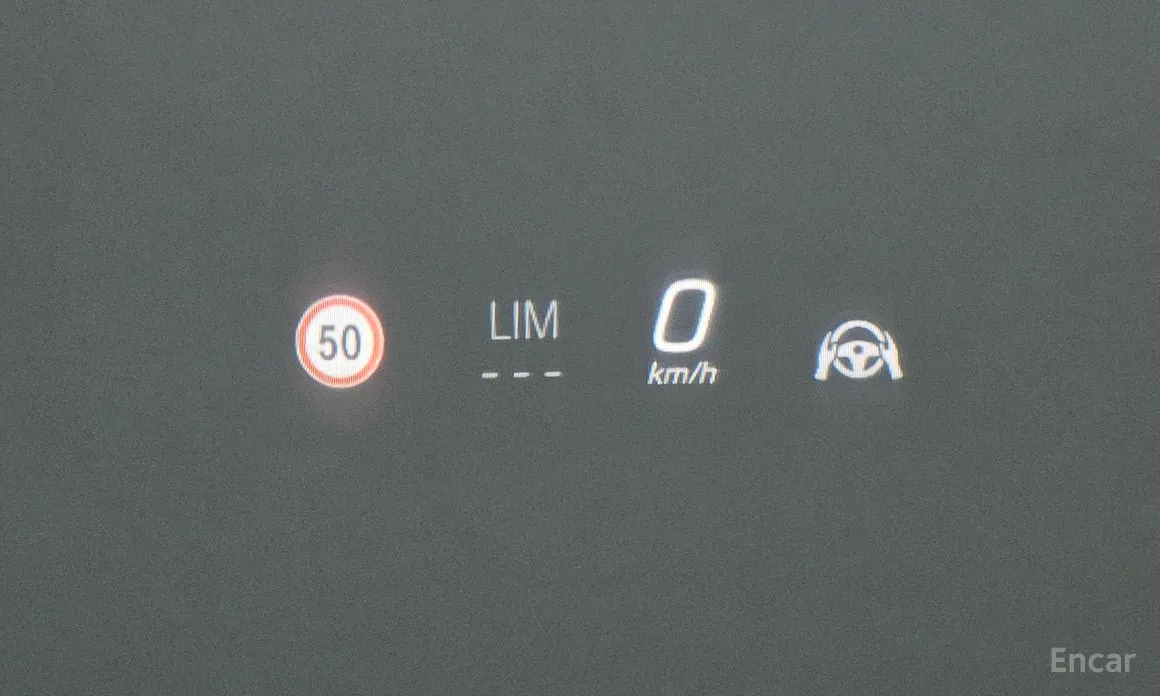 Фото 17 - Mercedes-Benz E-Class