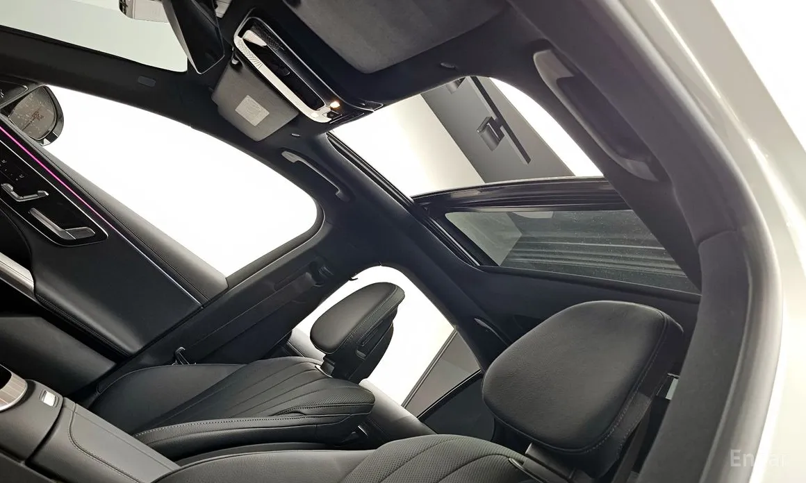 Фото 19 - Mercedes-Benz E-Class