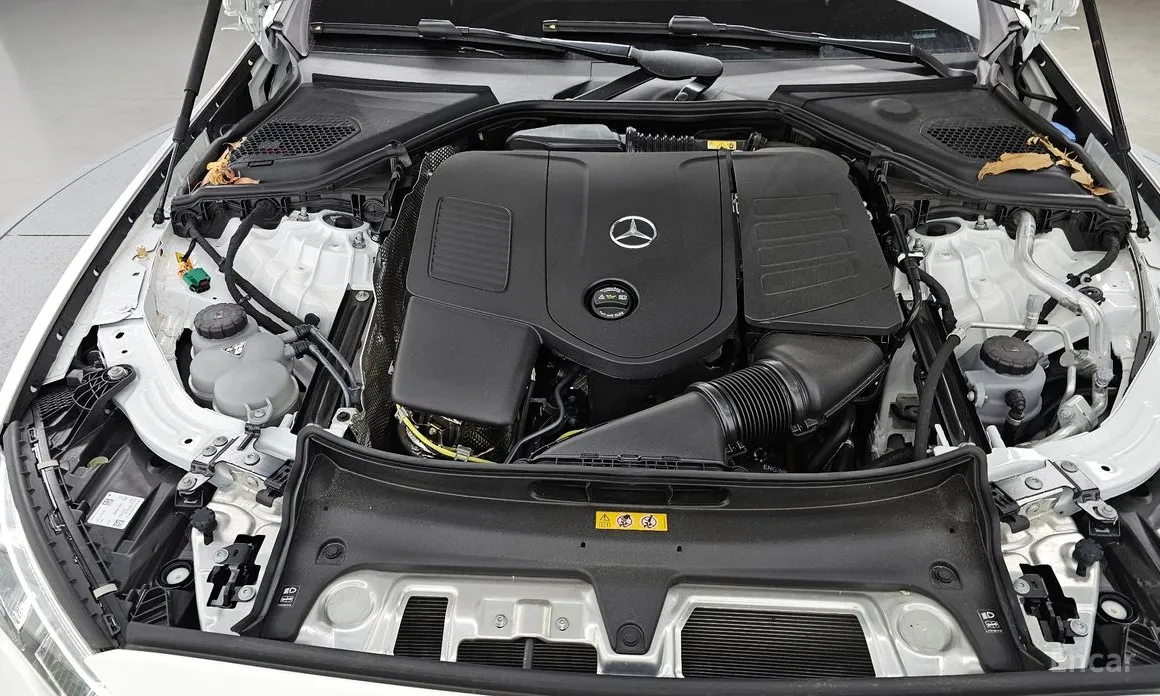 Фото 6 - Mercedes-Benz E-Class