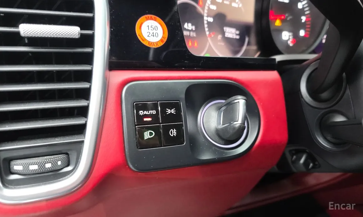 Фото 16 - Porsche Cayenne