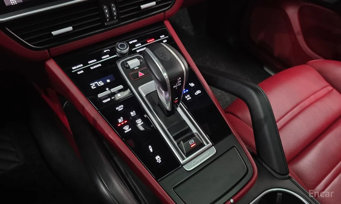 Фото 9 - Porsche Cayenne