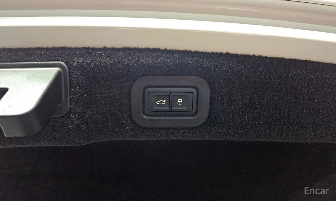 Фото 20 - Bentley Flying Spur