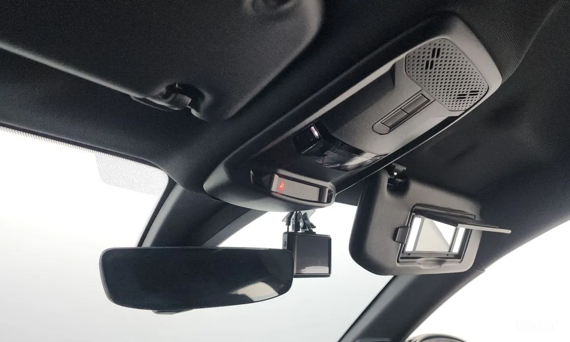 Фото 17 - Peugeot 208