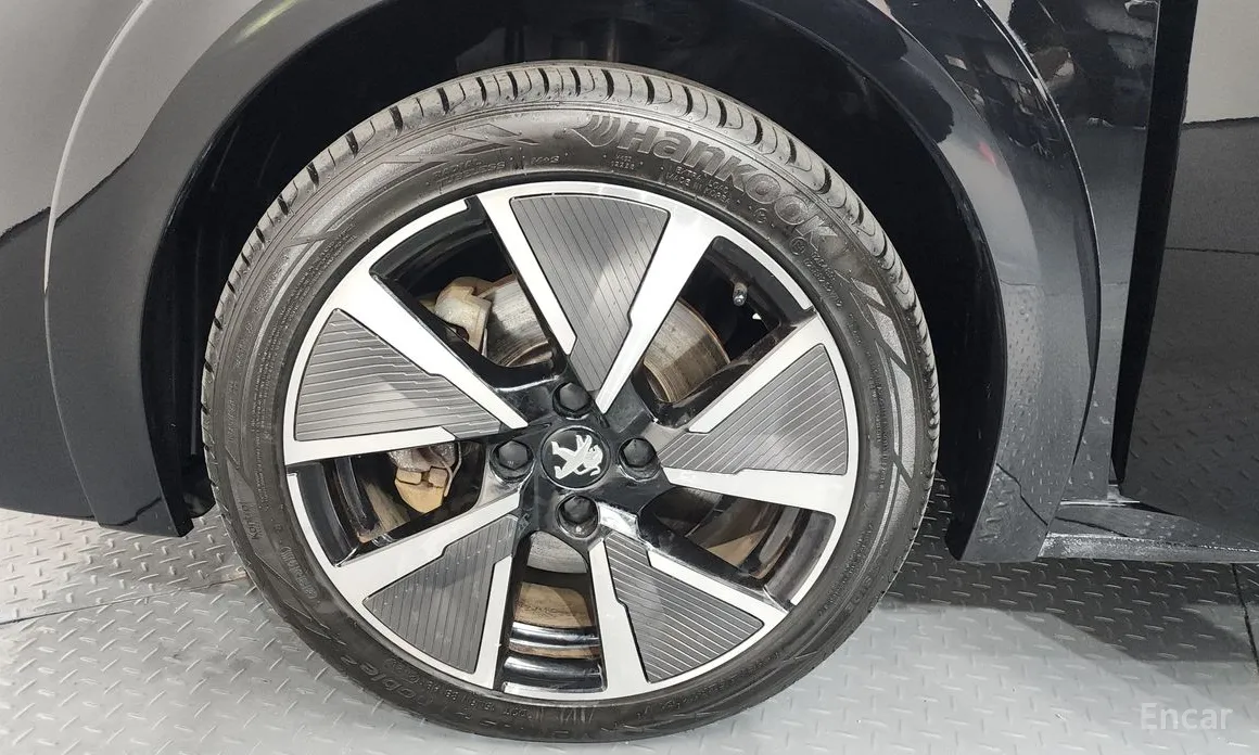 Фото 5 - Peugeot 208