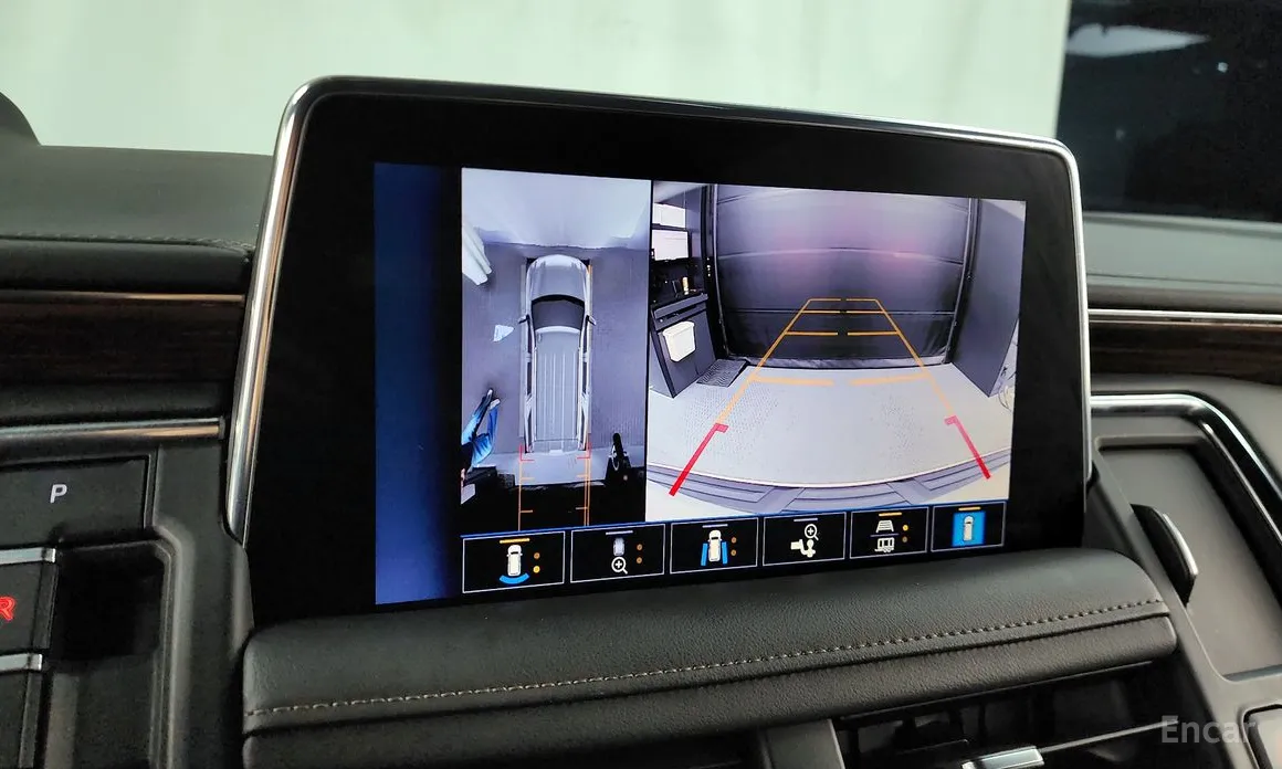 Фото 15 - Chevrolet Tahoe