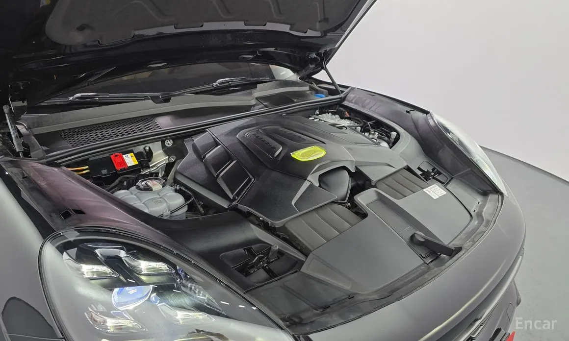 Фото 6 - Porsche Cayenne