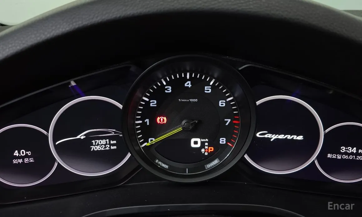 Фото 8 - Porsche Cayenne