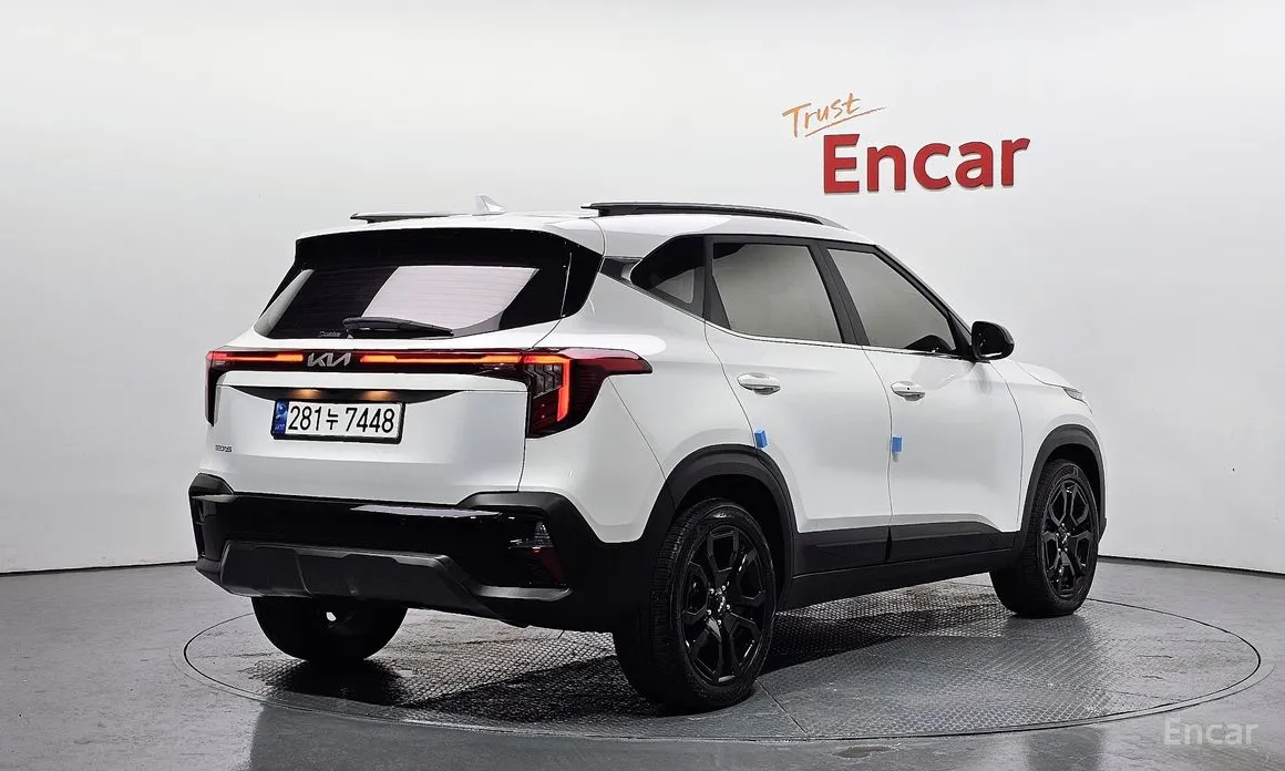 Фото 2 - Kia Seltos