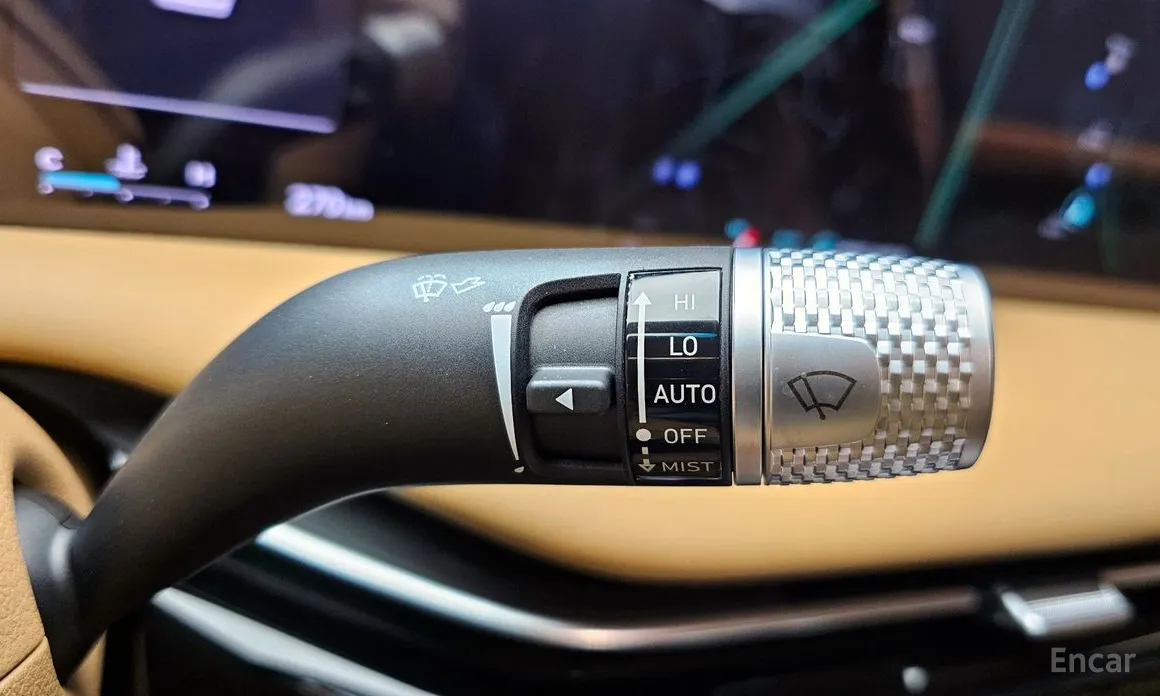 Фото 17 - Genesis G80