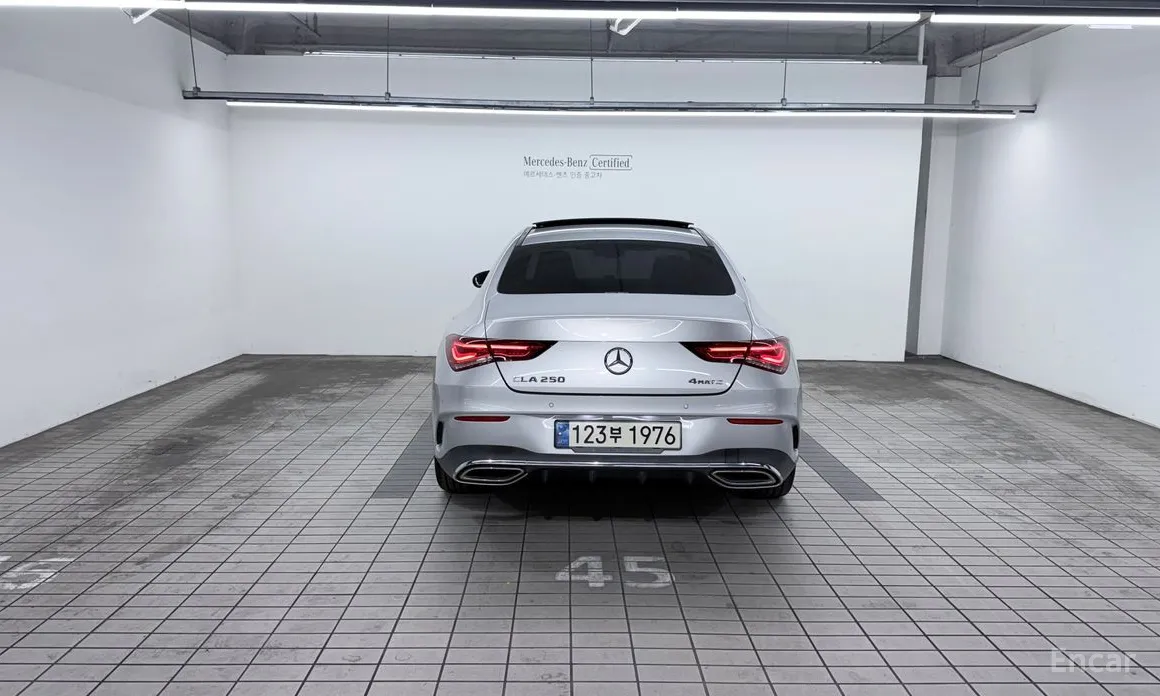 Фото 4 - Mercedes-Benz CLA-Class