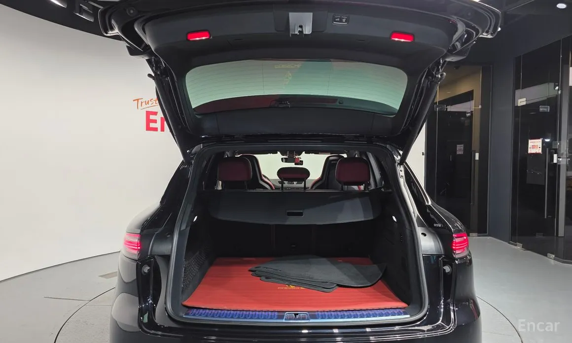 Фото 20 - Porsche Cayenne