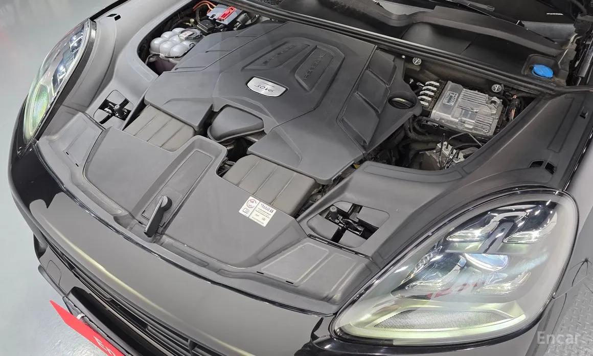 Фото 6 - Porsche Cayenne