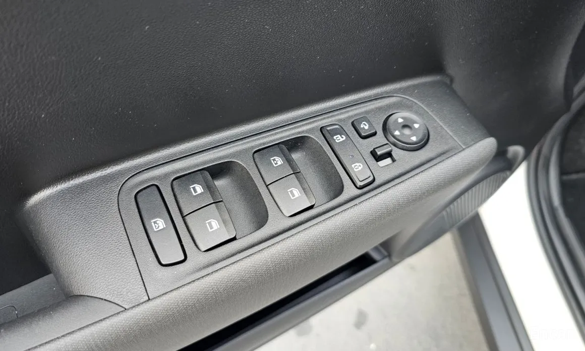 Фото 18 - Hyundai Casper