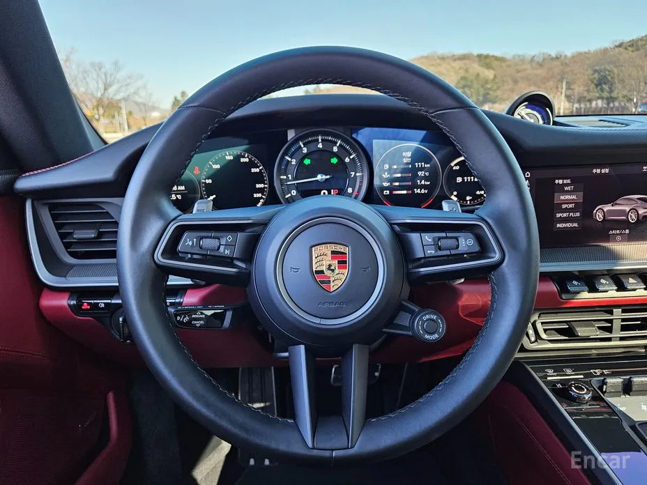 Фото 12 - Porsche 911