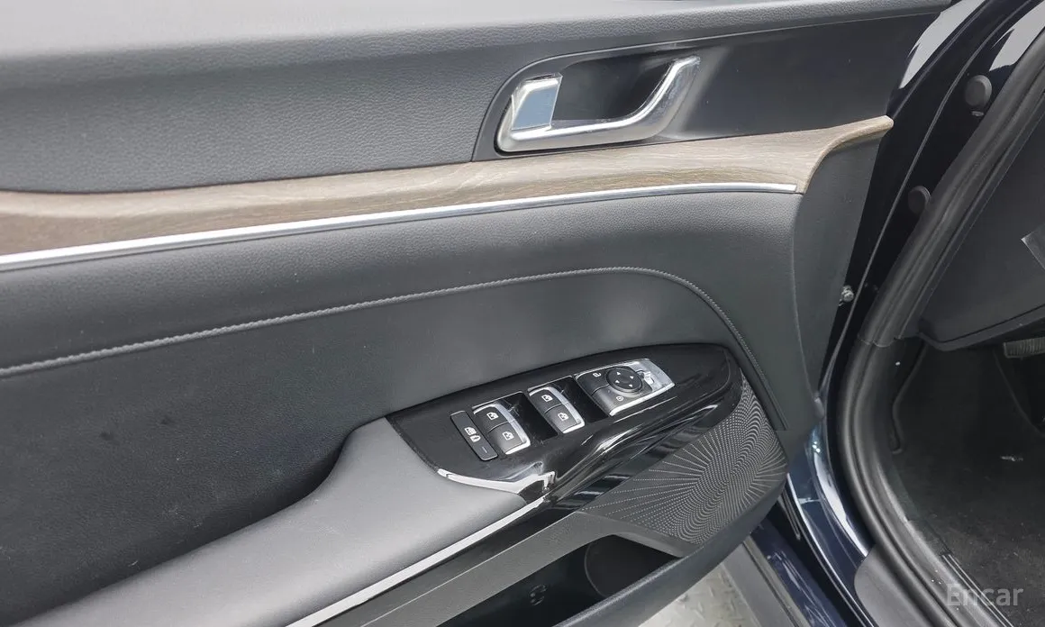 Фото 14 - Kia K5