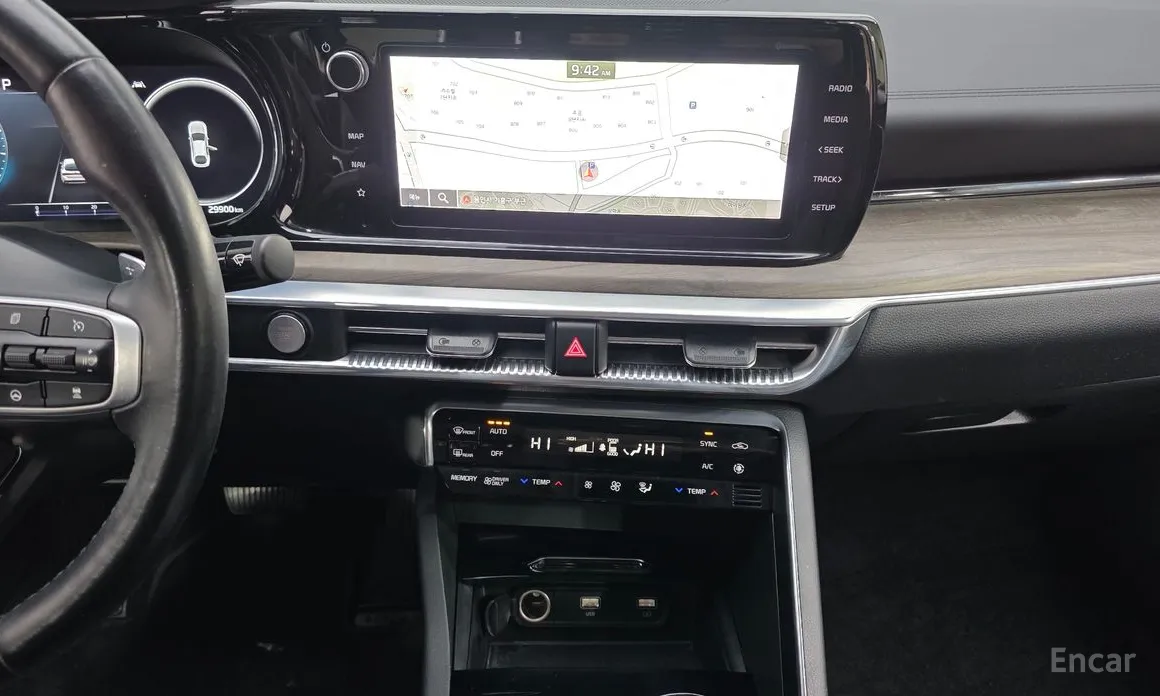 Фото 16 - Kia K5